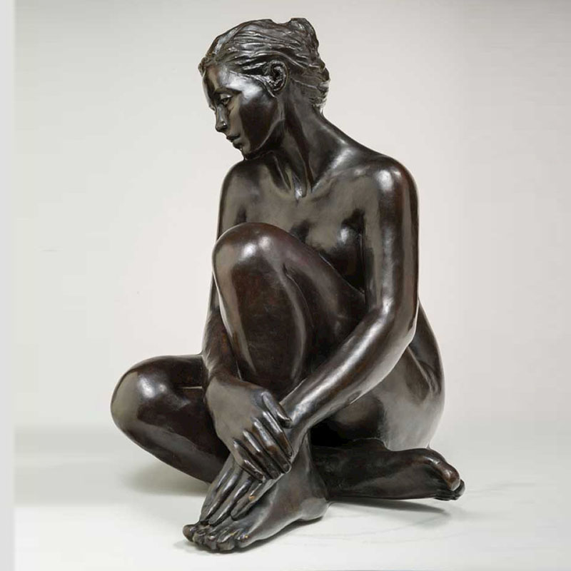Bronze nude sitting lady statue (1)