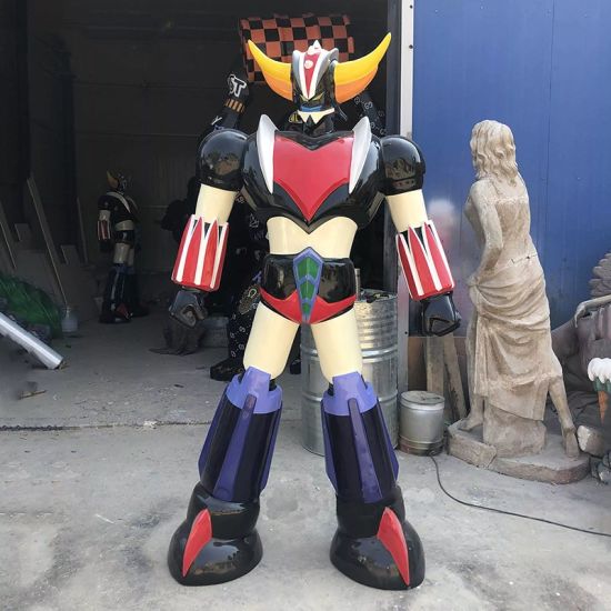 Custom-UFO-Robot-Grendizer-Statue-Life-Size-Grendizer-Sculpture-for-Decoration