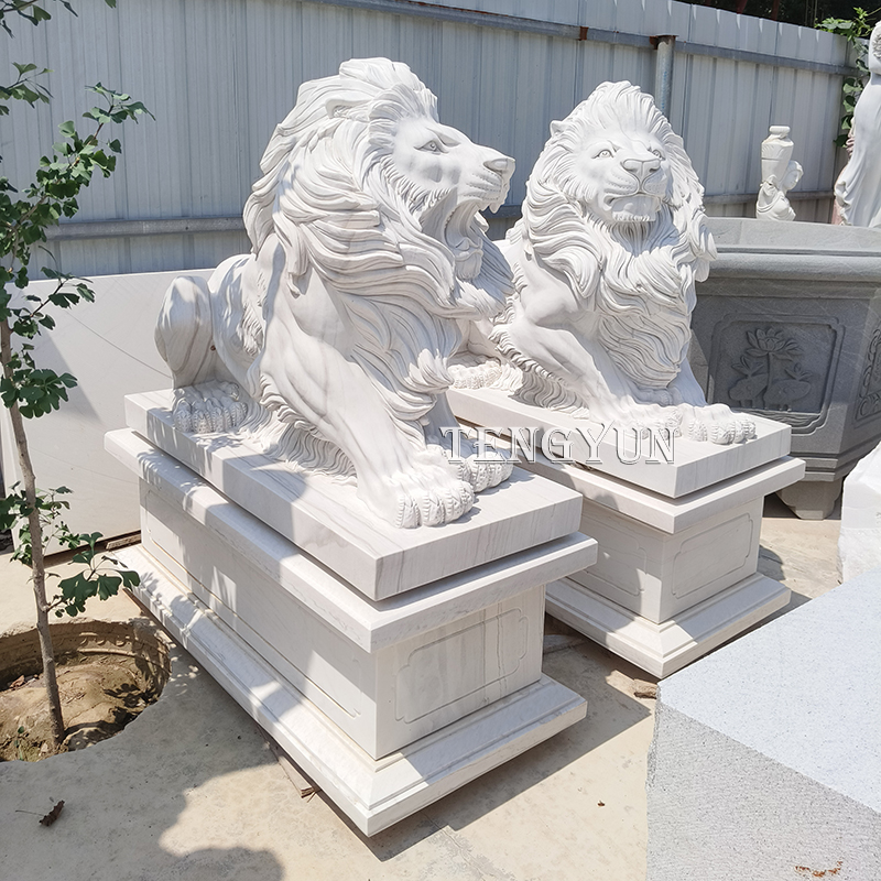 Exquisite Marble Lion Statues (3)