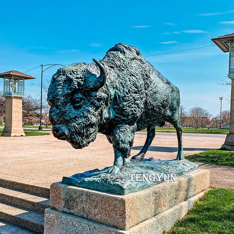 Large size bronze bison sculpture (1)