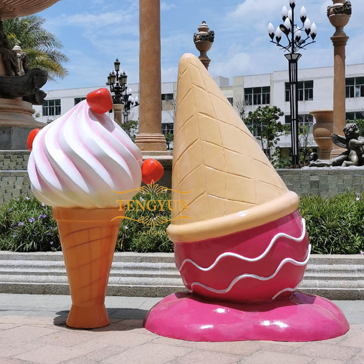 China China Factory Statues Public Decorative Resin Sculptures Colorful Ice  Lolly Fiberglass Ice Cream Cone Ornaments factory and manufacturers