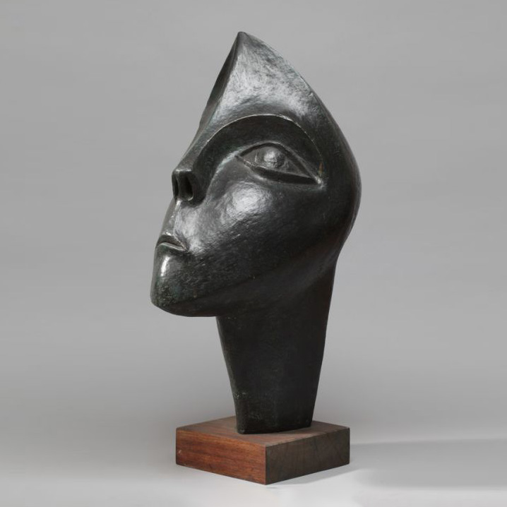 abstract bronze bust statue (2)