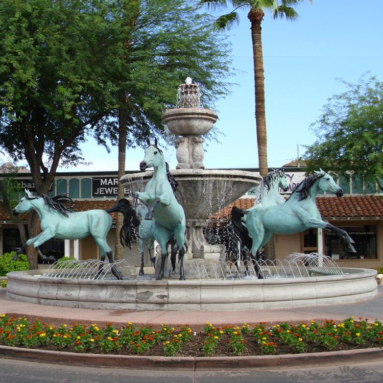 bronze horse fountain (1)