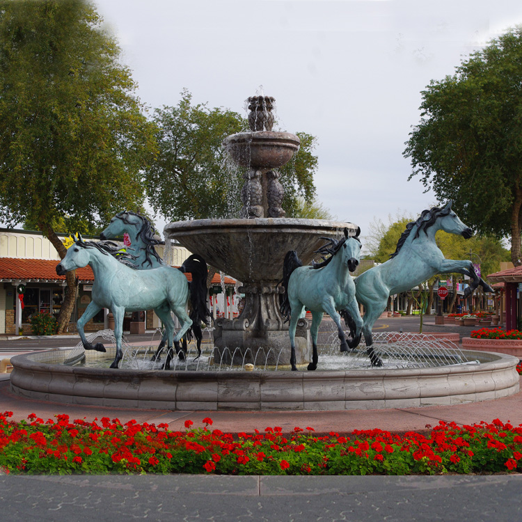 bronze horse fountain (2)