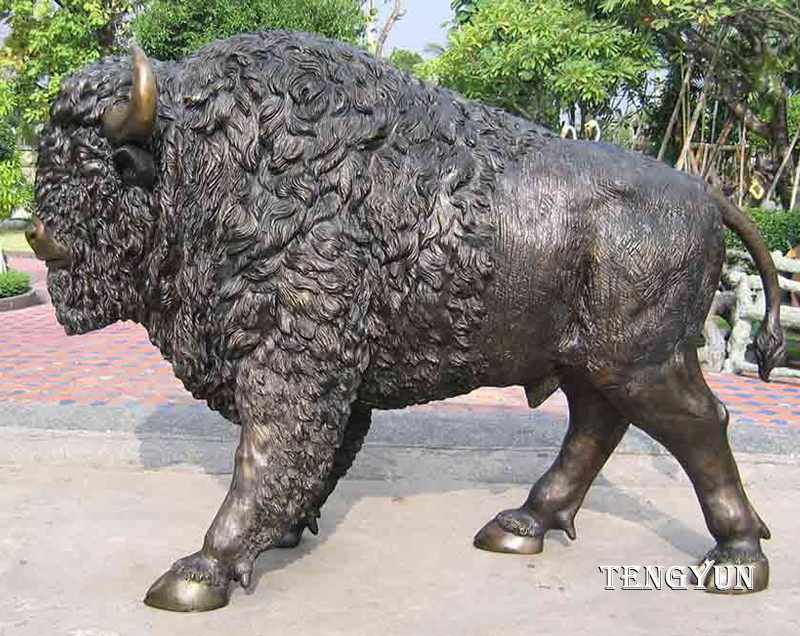 buffalo statue (6)