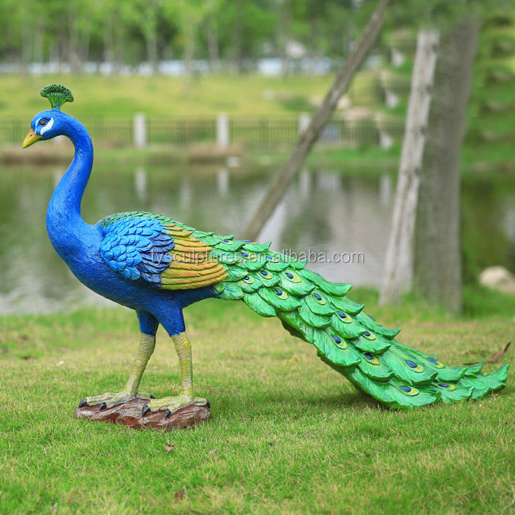 peacock sculpture (4)