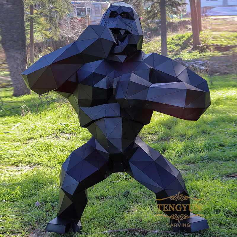 stainless steel gorilla sculpture (1)