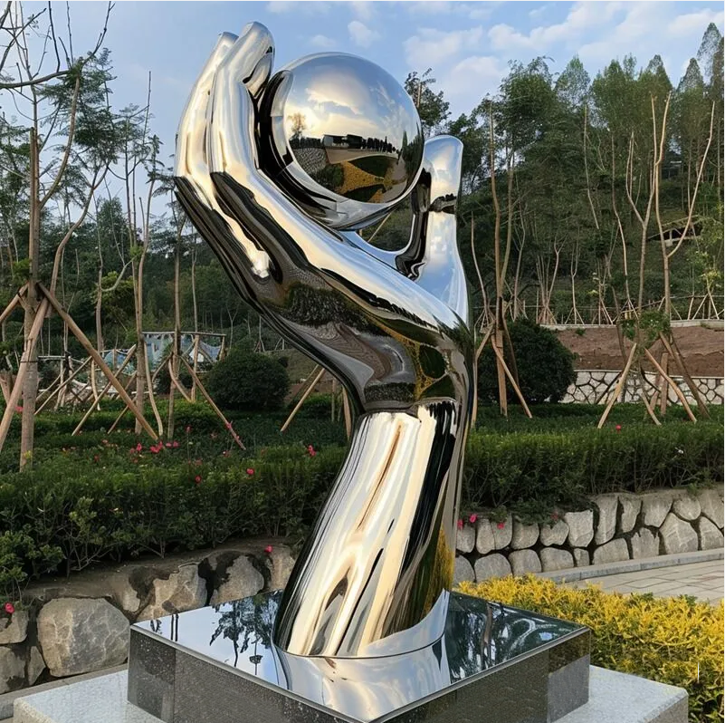 stainless steel hand sculpture (3)